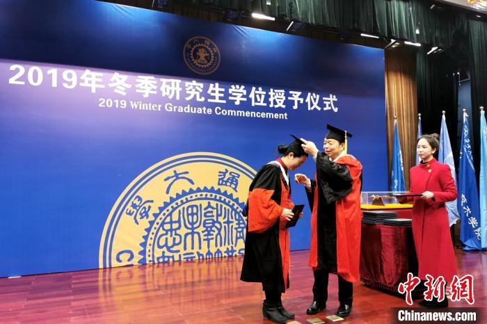西安交通大学毕业证(西安交通大学毕业证查询官网)