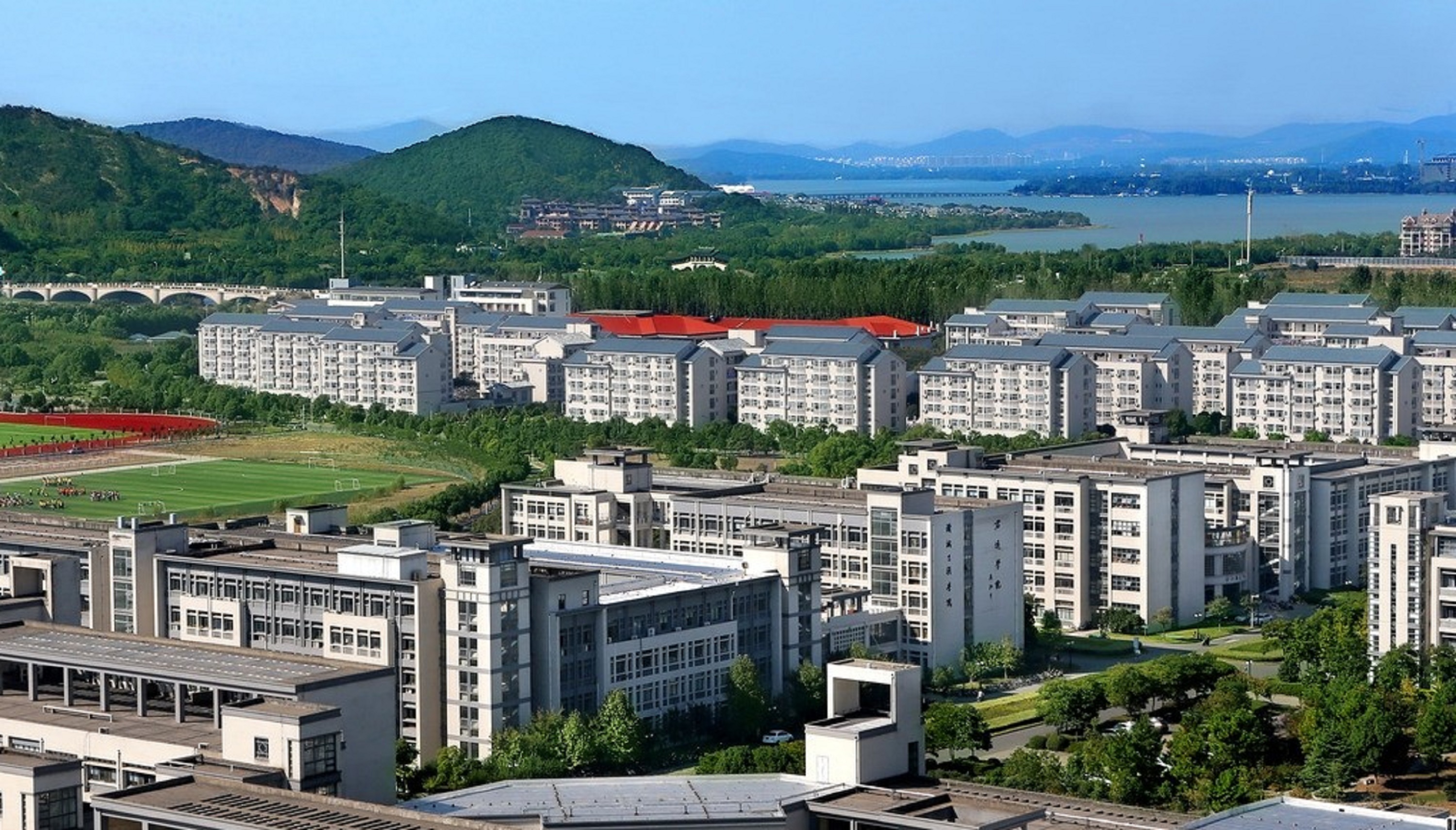 江南大学毕业证(江南大学毕业证查询)