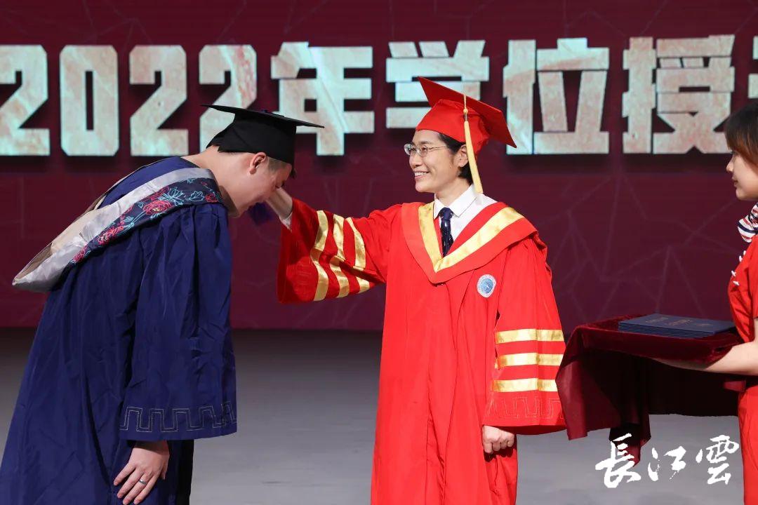 中国地质大学文凭(中国地质大学文凭式样)